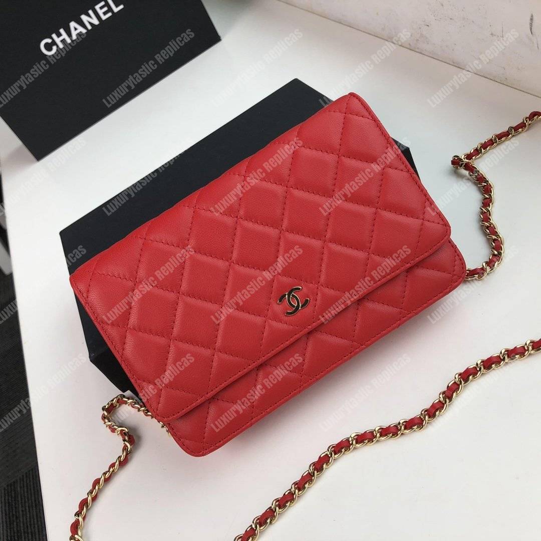 Ch*el wallet on chain – woc quilted lambskin red gold-toned