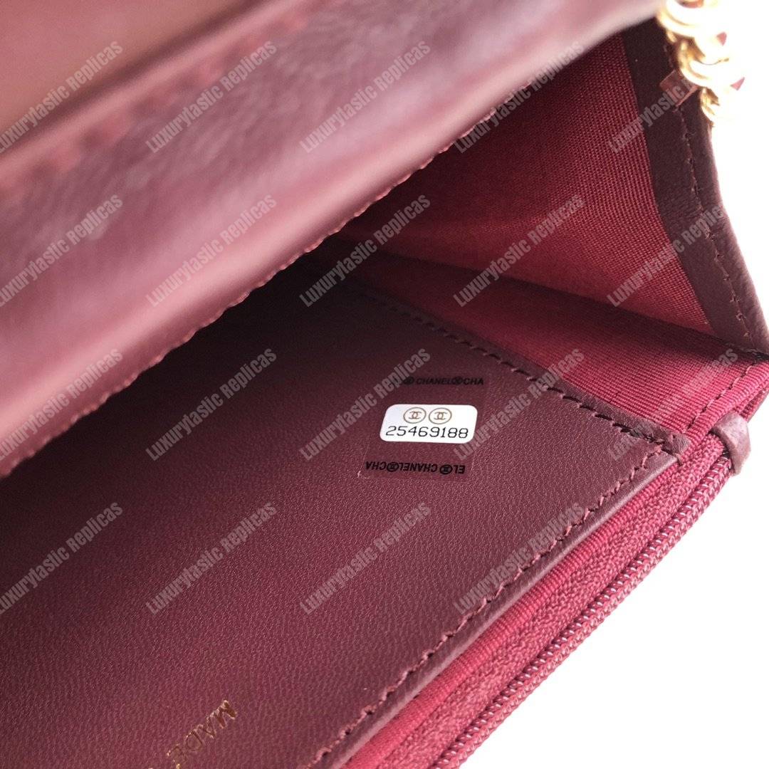 Ch*el wallet on chain – woc quilted lambskin maroon gold-toned