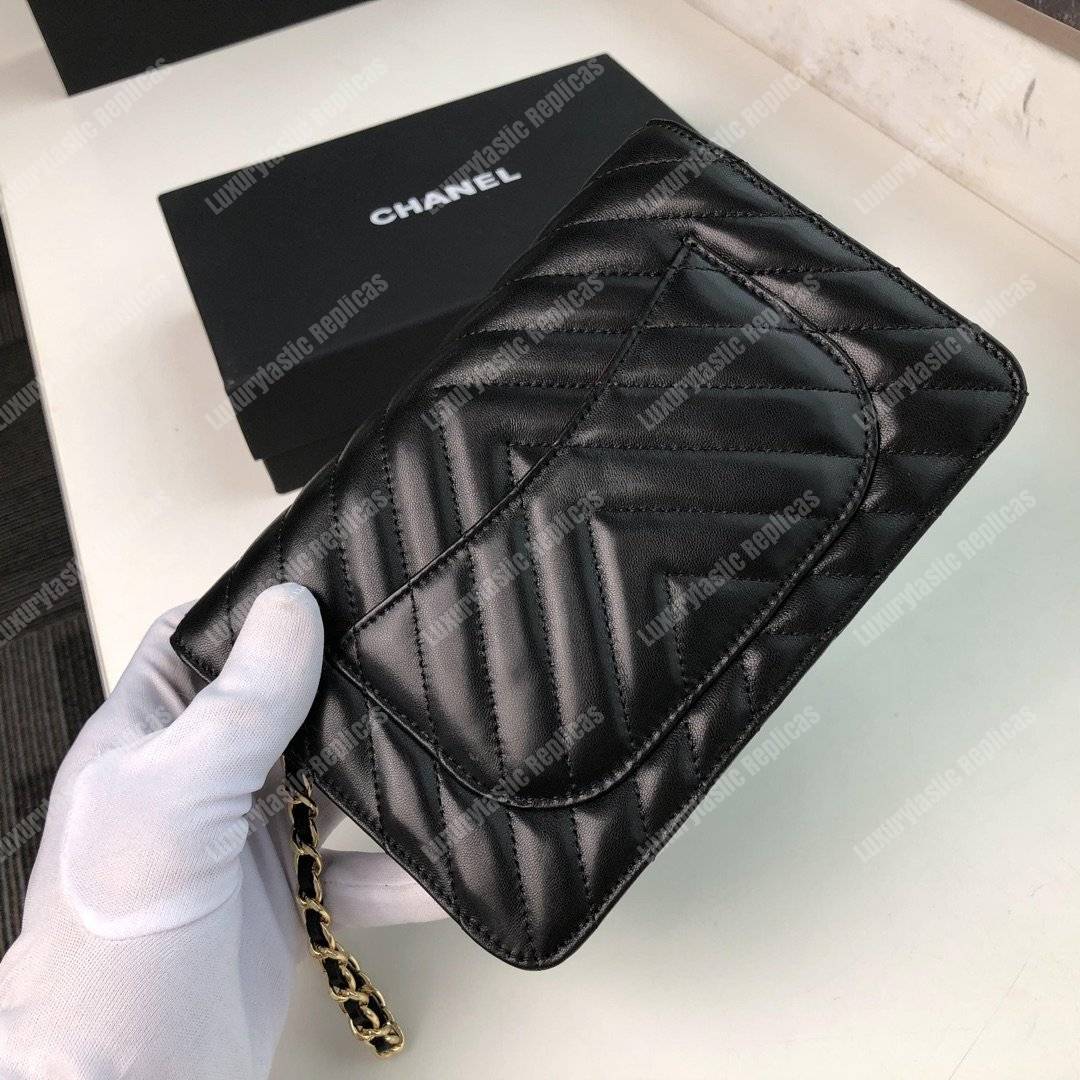 Ch*el wallet on chain – woc chevron lambskin black gold-toned