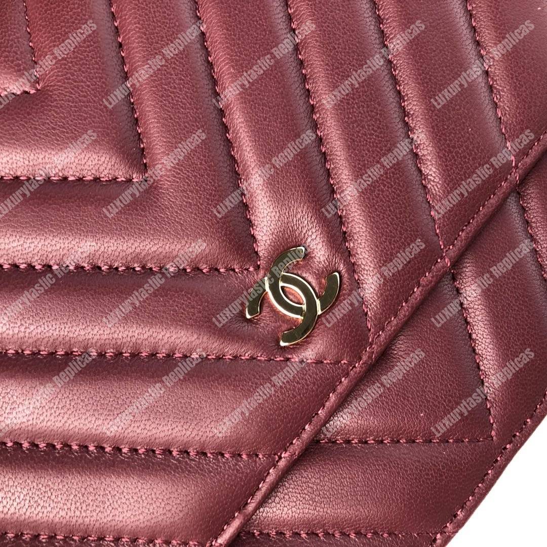 Ch*el wallet on chain – woc chevron lambskin maroon gold-toned