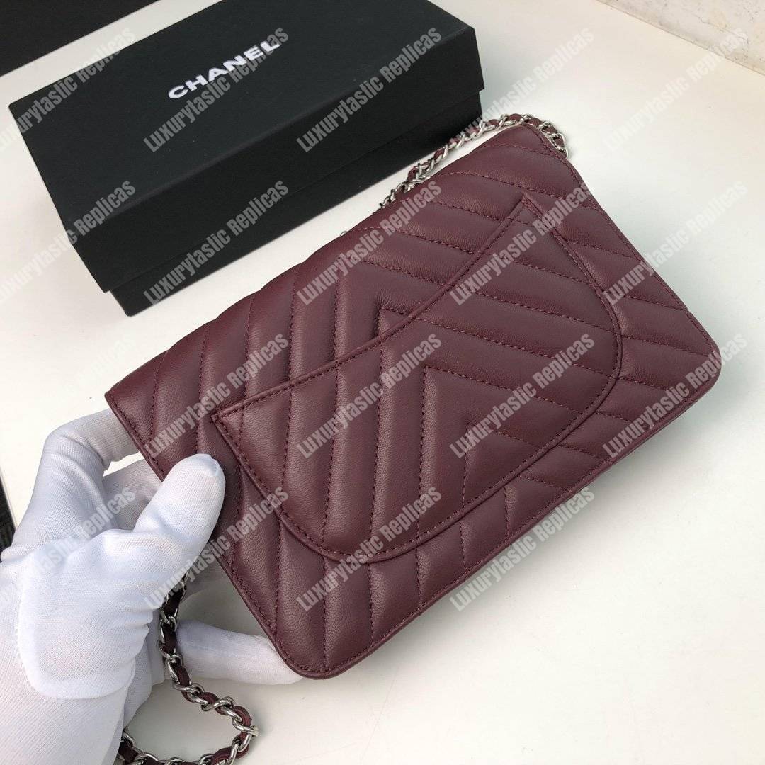Ch*el wallet on chain – woc chevron lambskin maroon silver-toned