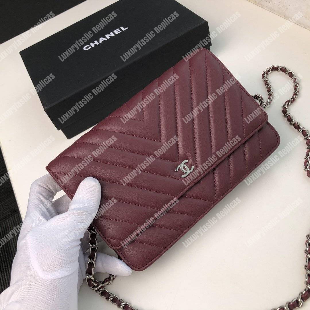 Ch*el wallet on chain – woc chevron lambskin maroon silver-toned