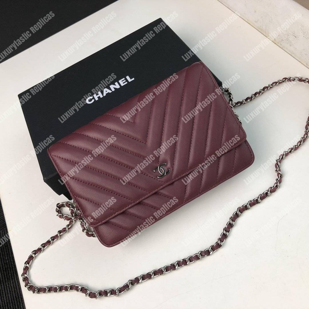 Ch*el wallet on chain – woc chevron lambskin maroon silver-toned
