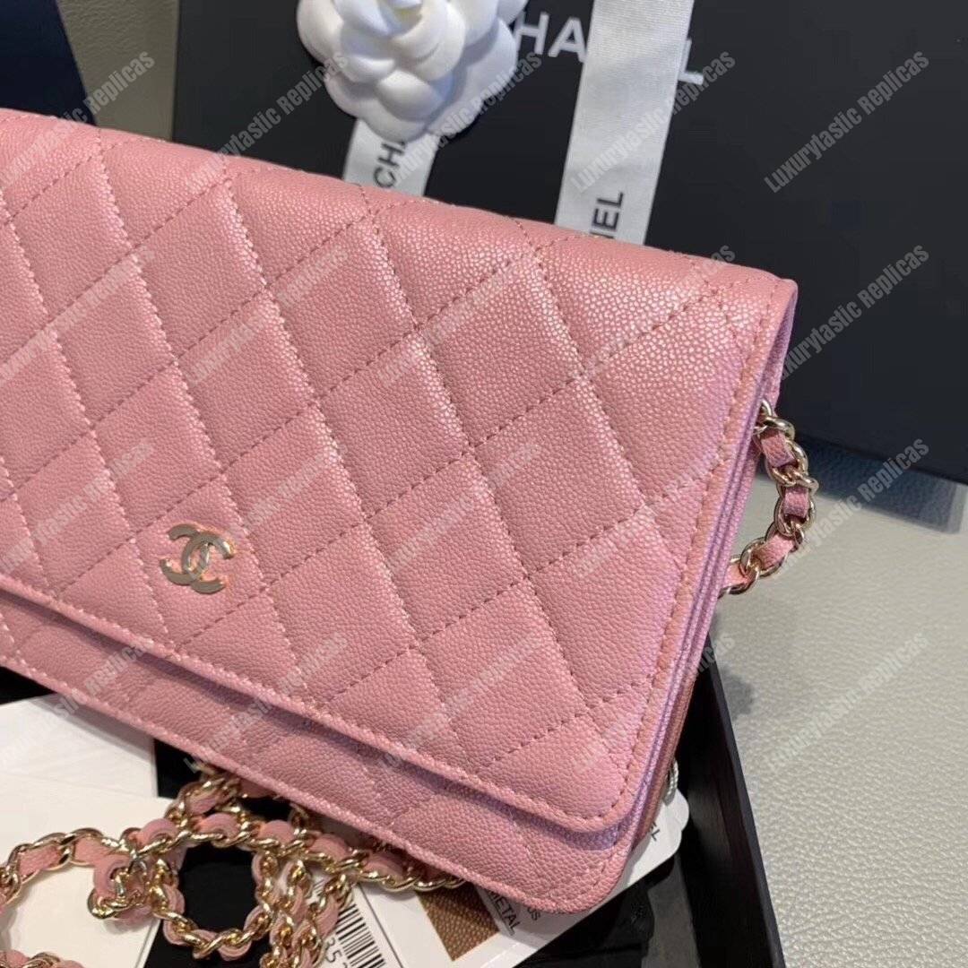 Ch*el wallet on chain – woc classic caviar gold-toned metal pink