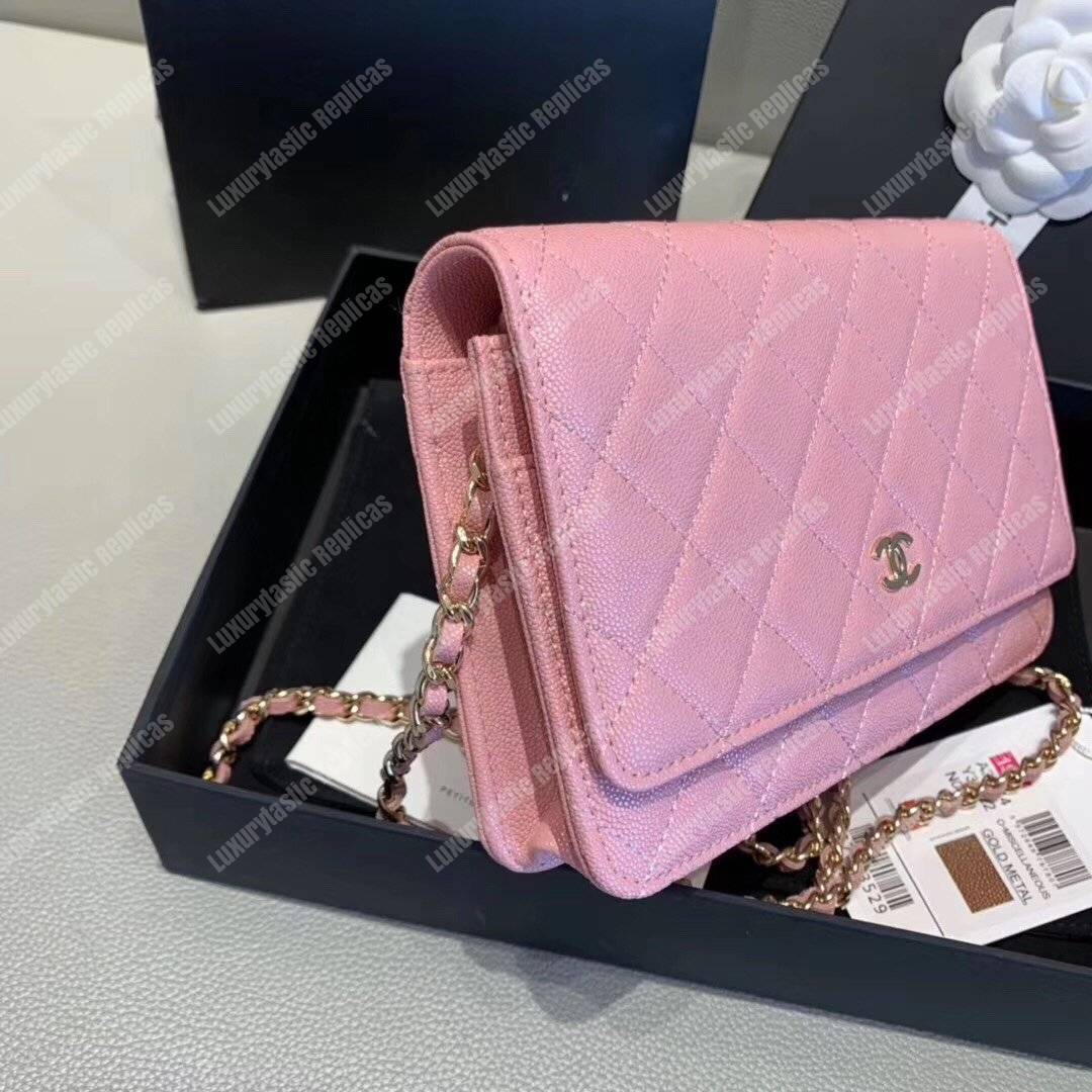 Ch*el wallet on chain – woc classic caviar gold-toned metal pink