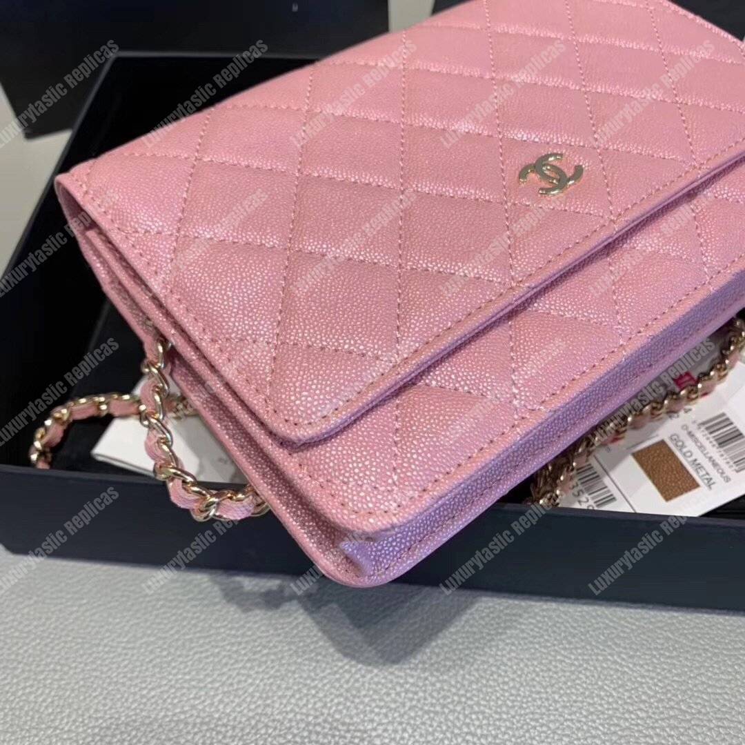Ch*el wallet on chain – woc classic caviar gold-toned metal pink