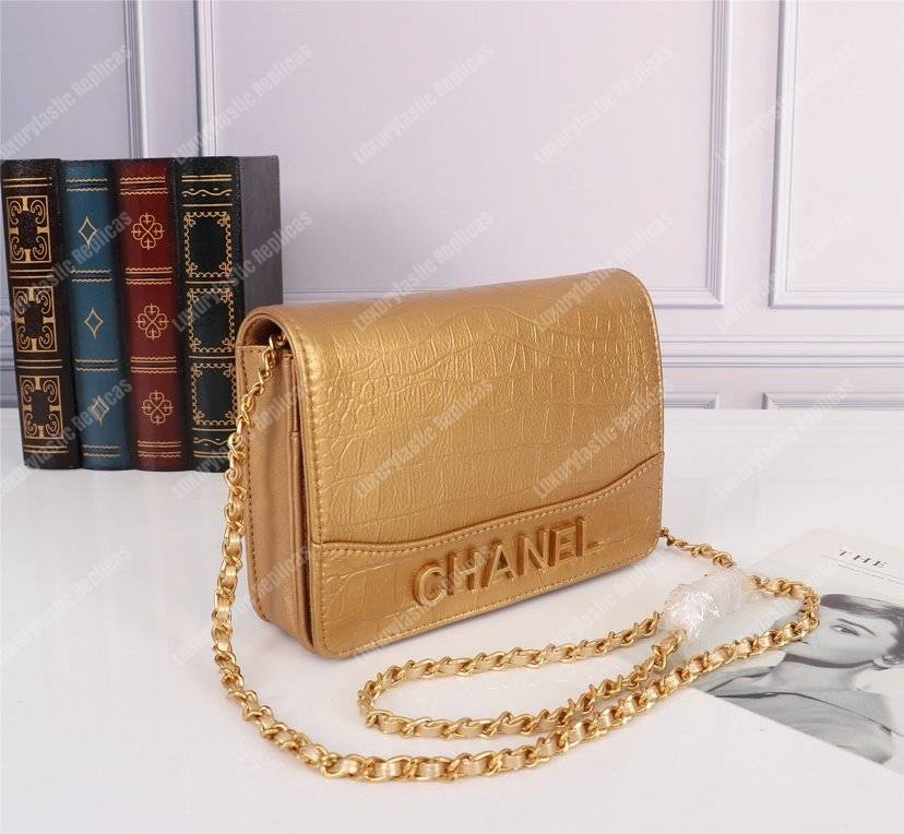 Ch*el gabrielle wallet on chain – woc crocodile embossed leather gold