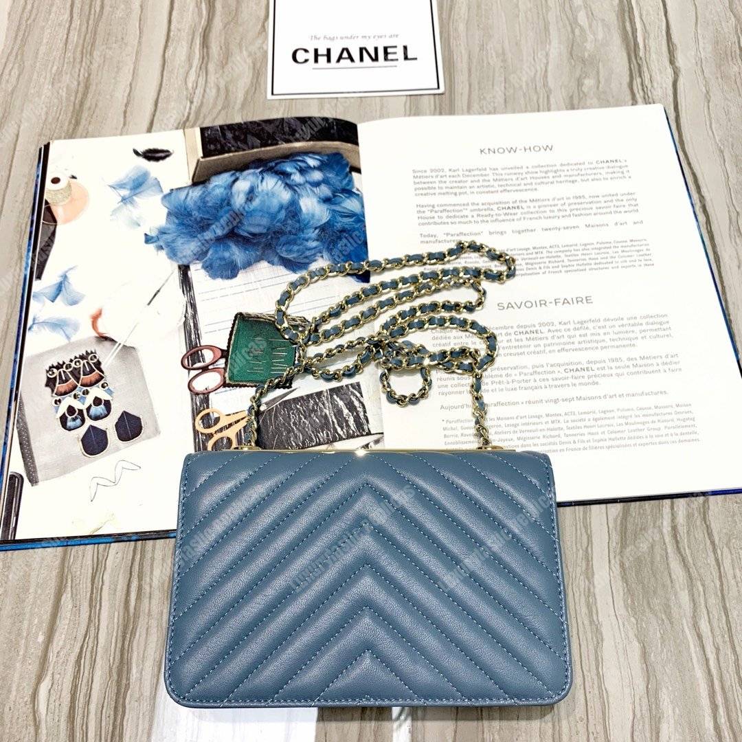 Ch*el wallet on chain – woc chevron lambskin gold-toned metal airforce blue