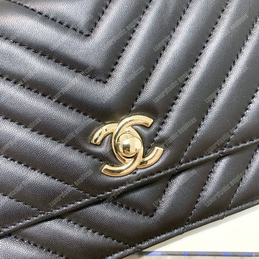 Ch*el wallet on chain – woc chevron lambskin gold-toned metal black
