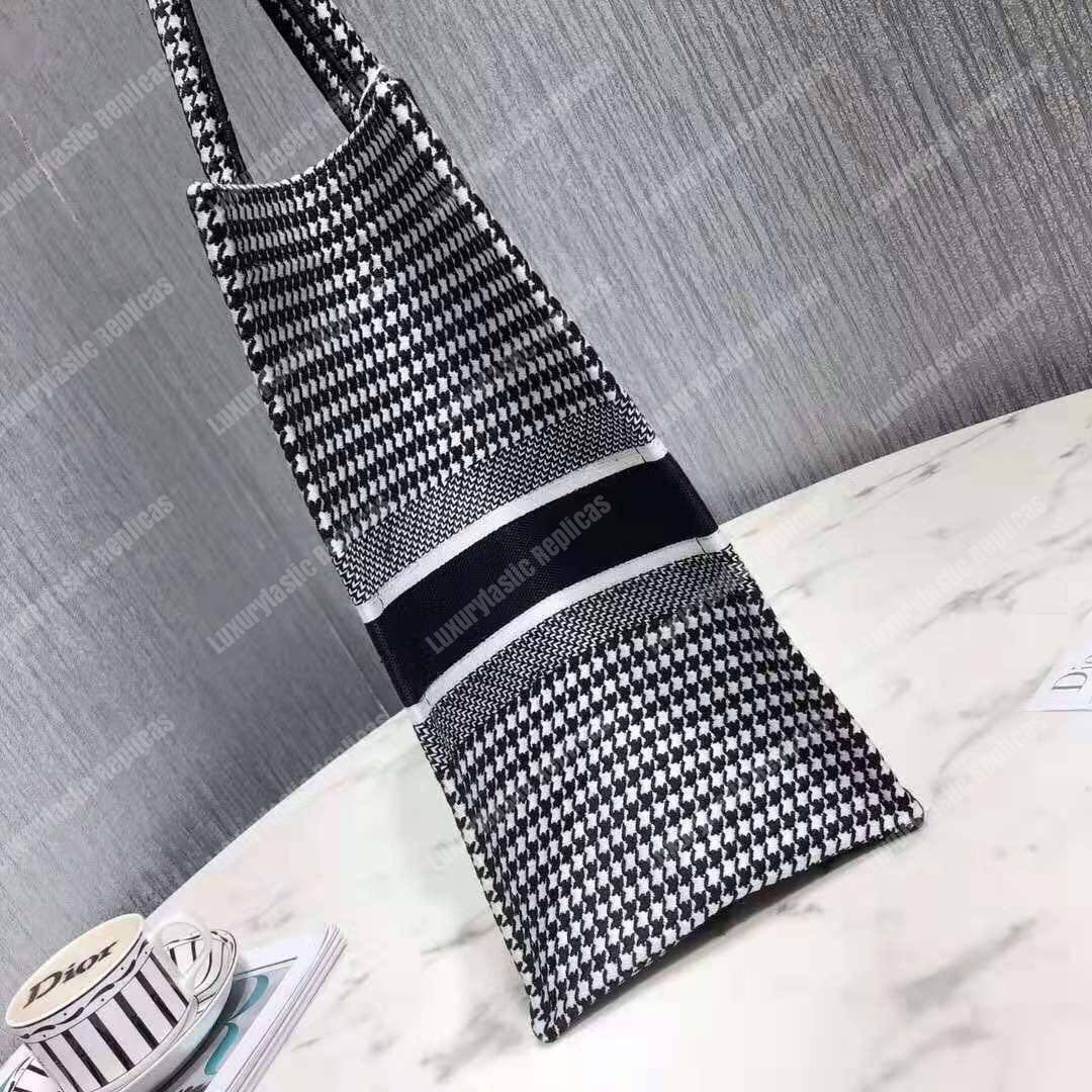 D*or book tote bag in white and black embroidered canvas houndstooth motif