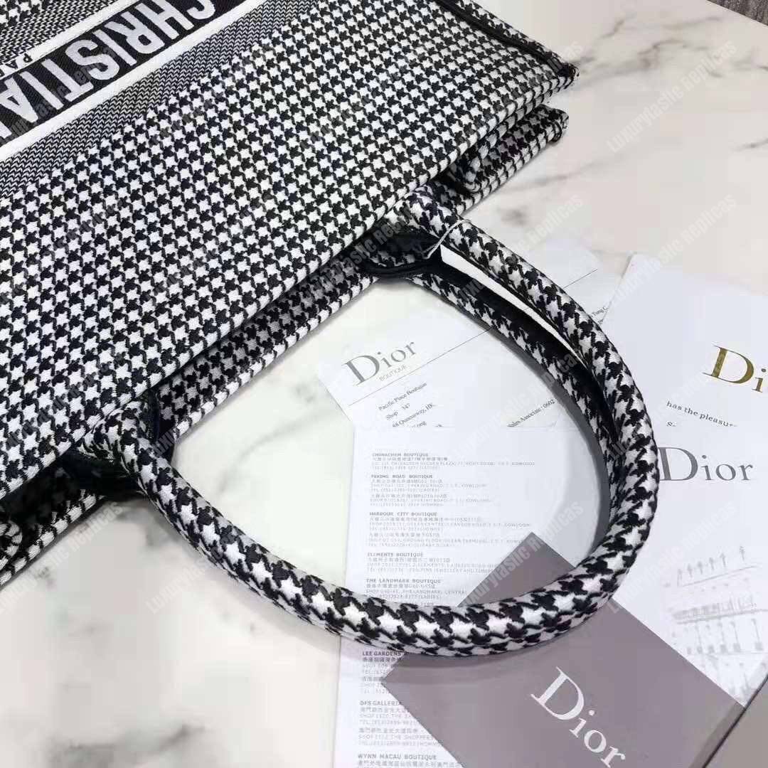 D*or book tote bag in white and black embroidered canvas houndstooth motif
