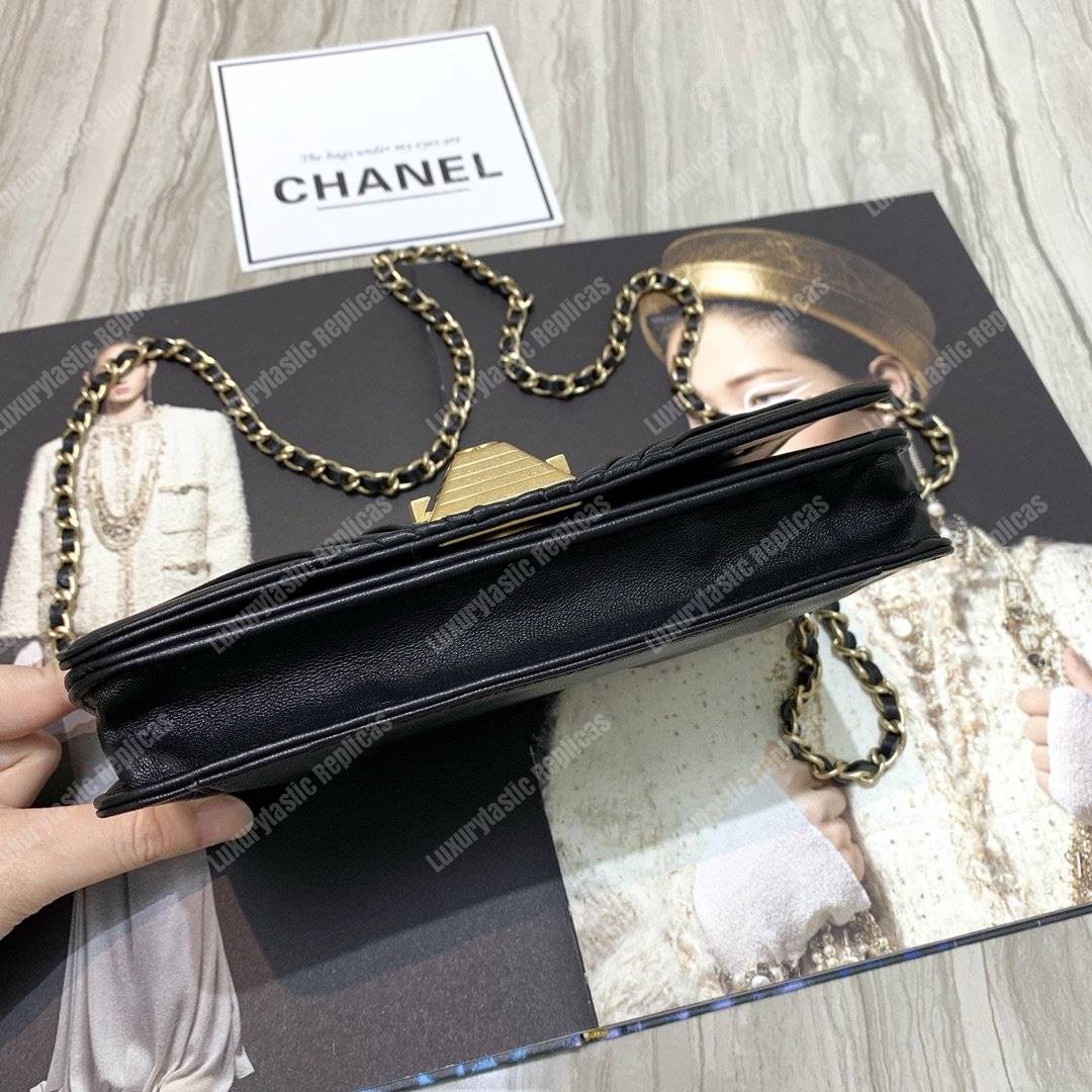 Ch*el wallet on chain – woc pleated lambskin black gold-toned