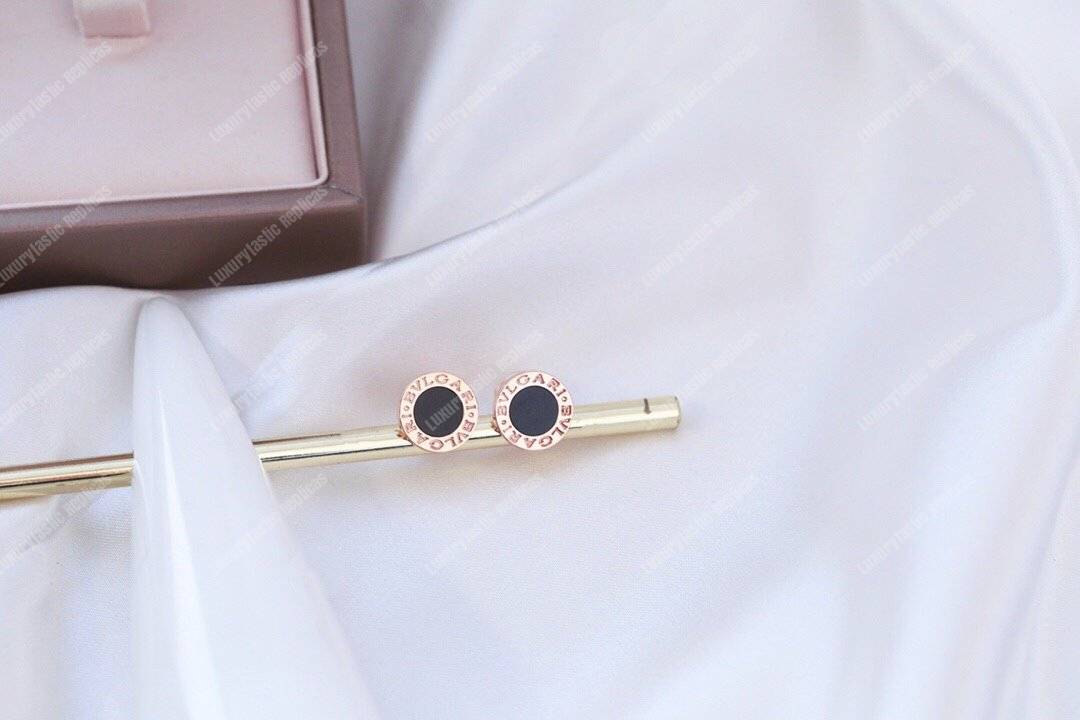 B*l*ai B*l*ai earring rose gold