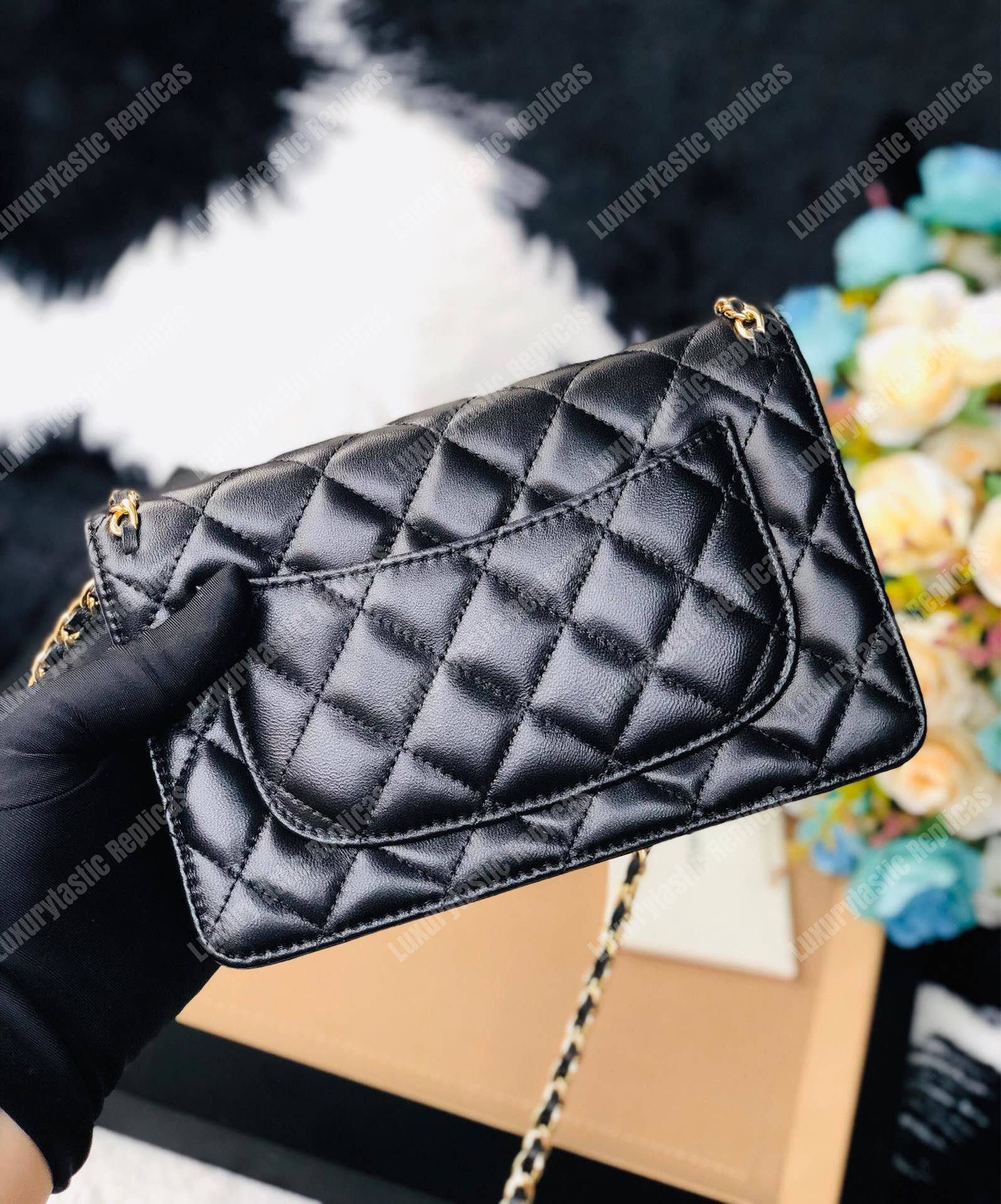 Ch*el wallet on chain lambskin