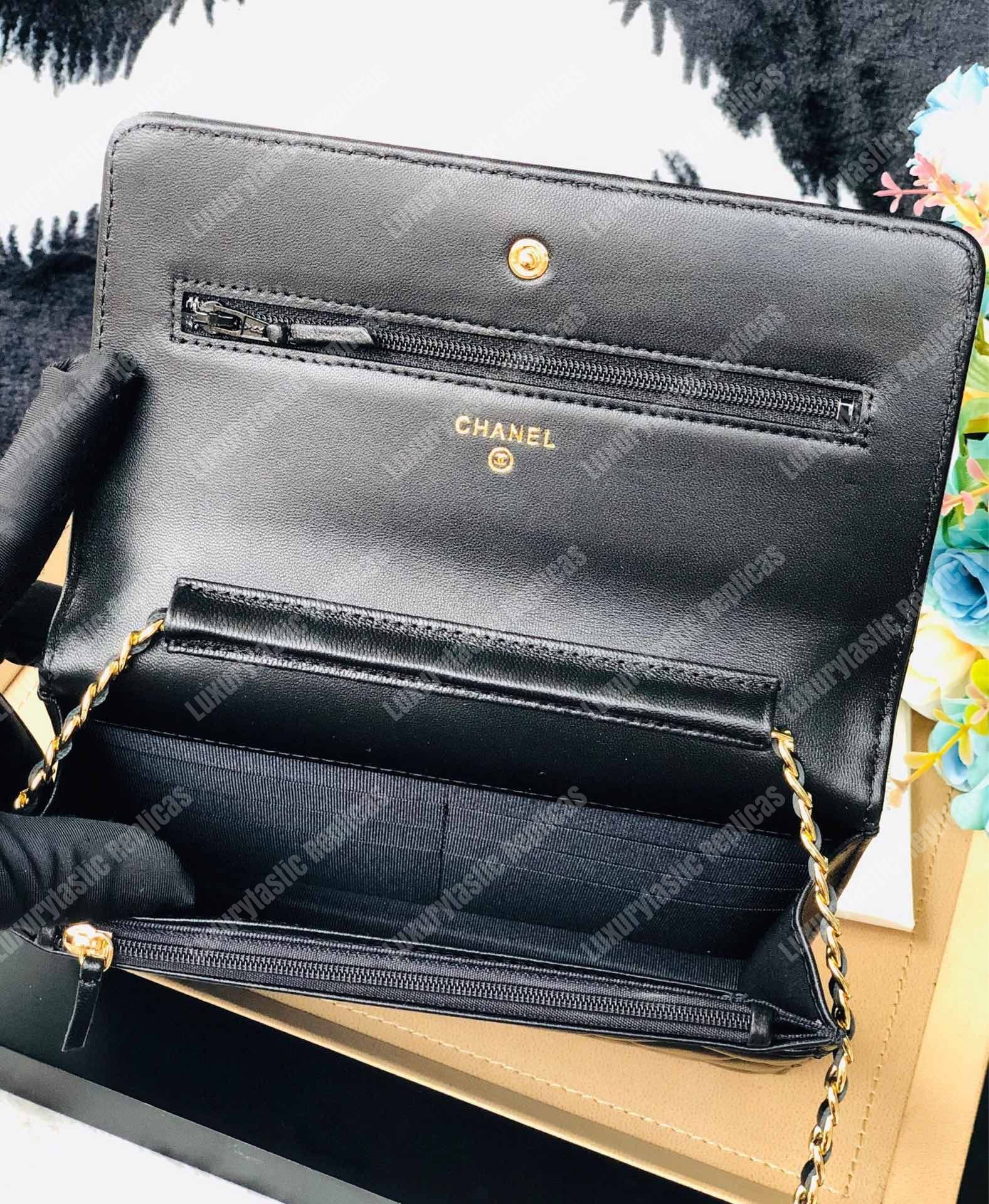 Ch*el wallet on chain lambskin