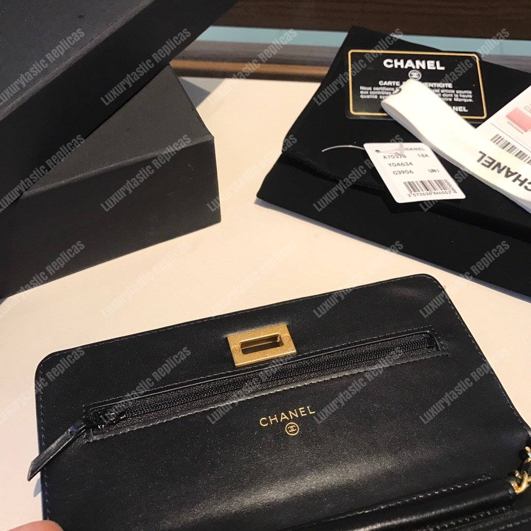 Ch*el wallet on chain – woc aged calfskin black