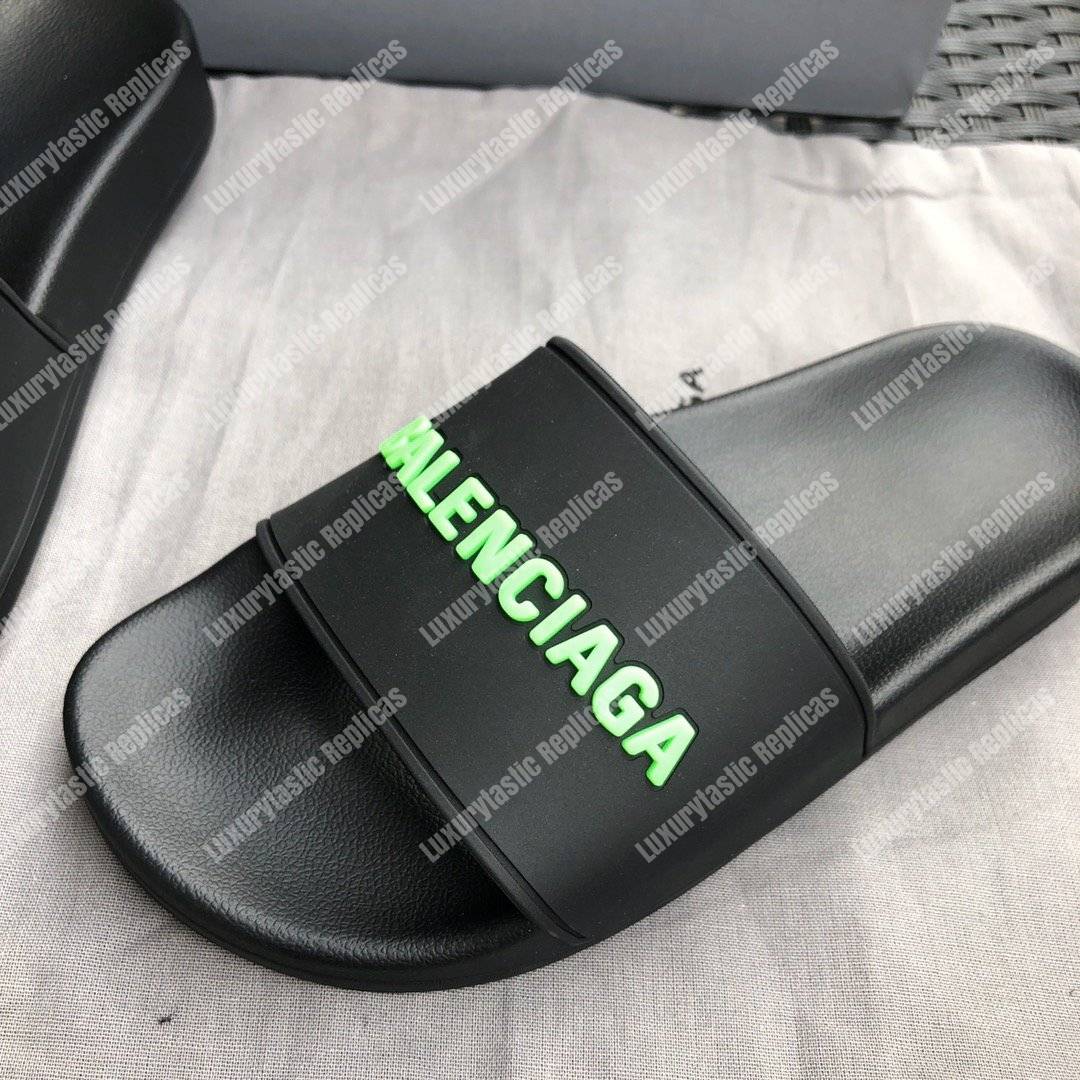 Ba*len*cia*ga pool slide sandal black/fluo green