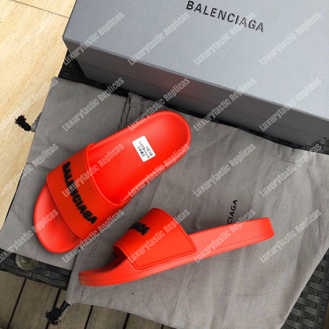 Ba*len*cia*ga pool slide sandal red/black