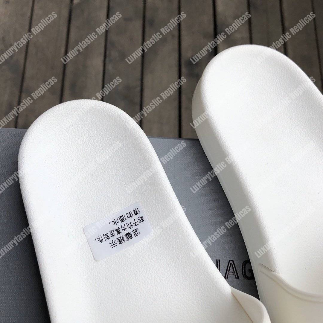 Ba*len*cia*ga pool slide sandal white/ black