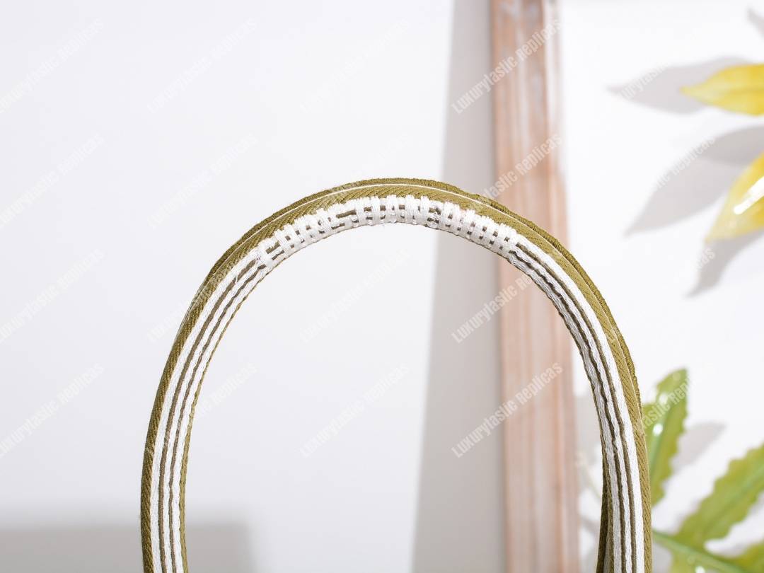 D*or book tote bag marbella exclusive khaki green