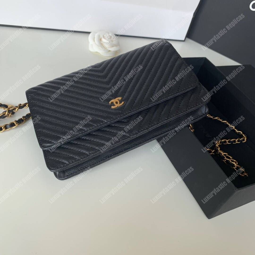 Ch*el wallet on chain black