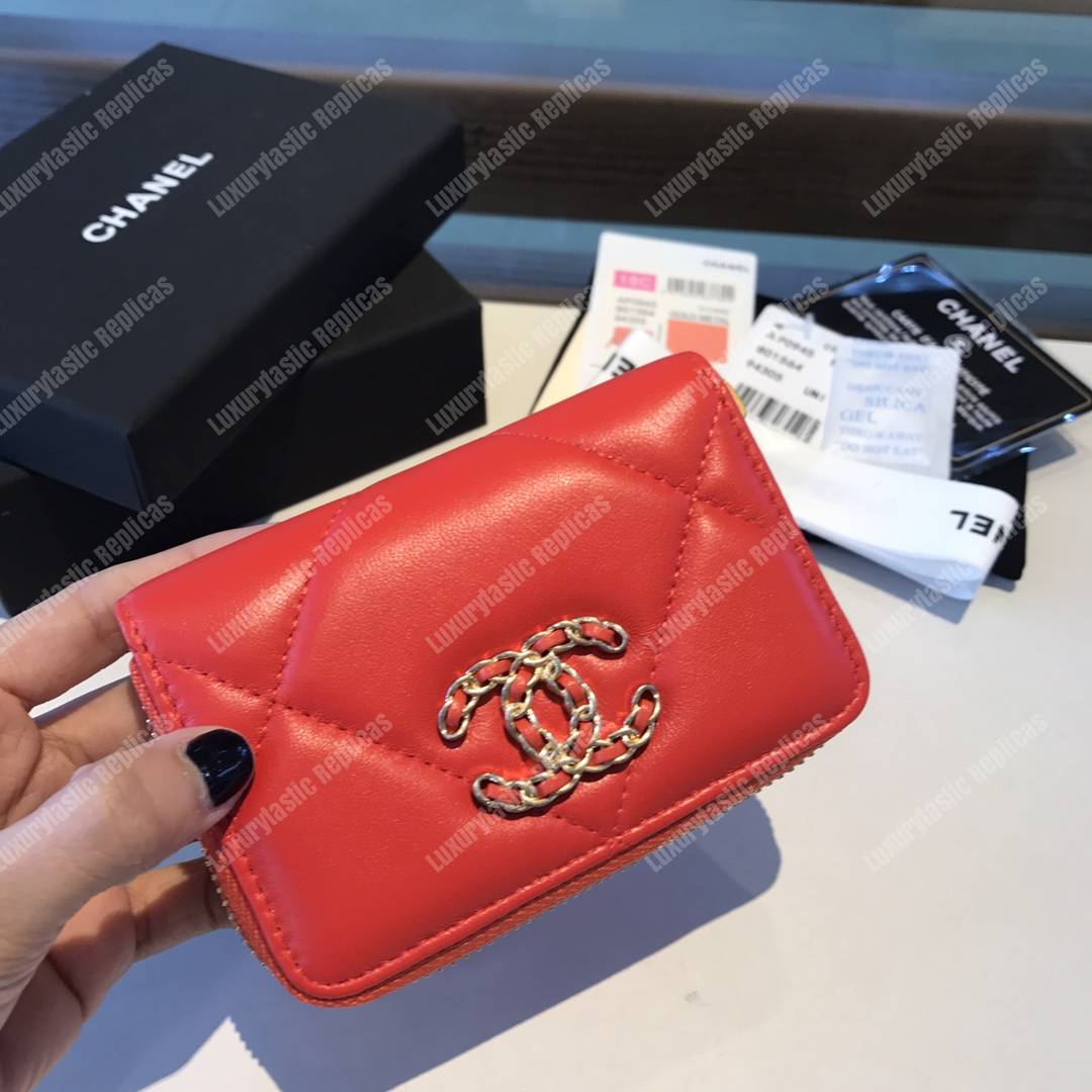 Ch*el 19 zipped coin purse red