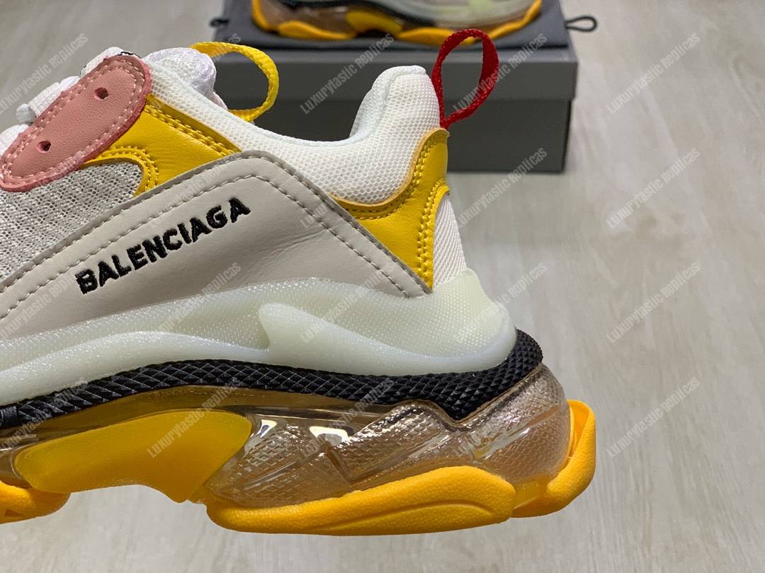 Ba*len*cia*ga triple s clear sole gray/yellow/pink