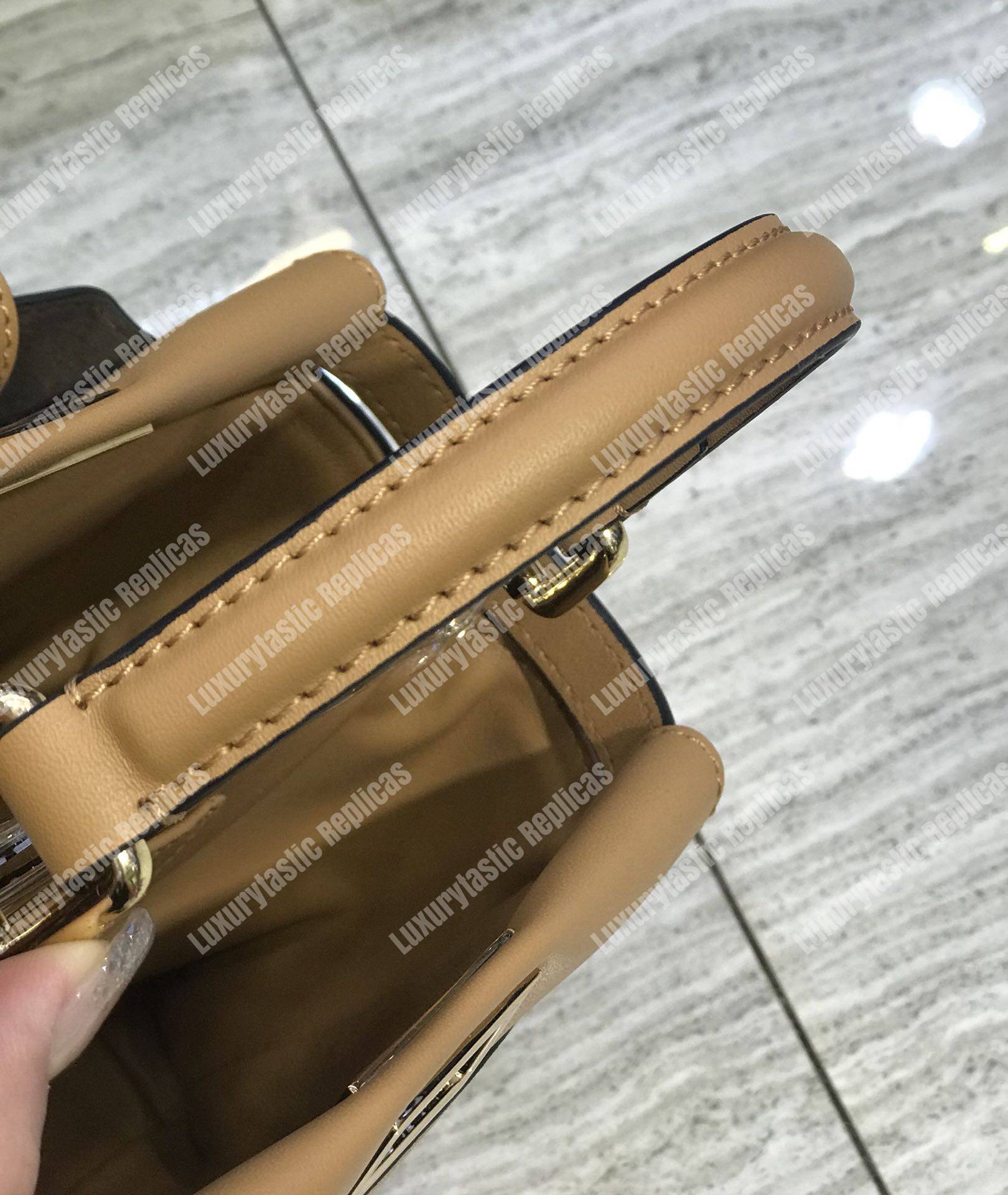 F**di peekaboo iconic mini beige leather bag