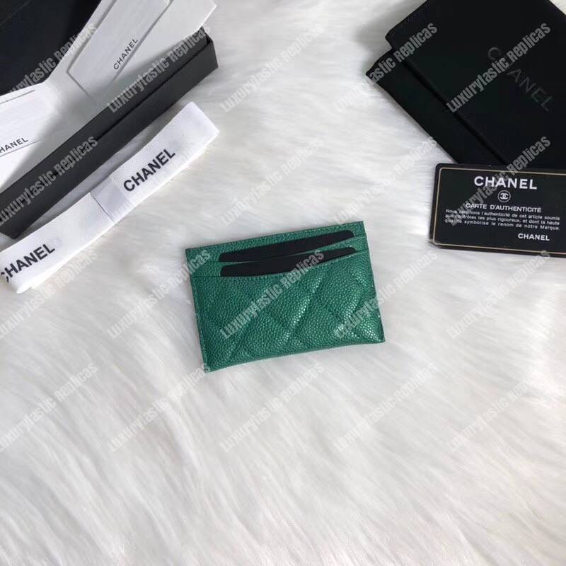 Ch*el classic card holder green
