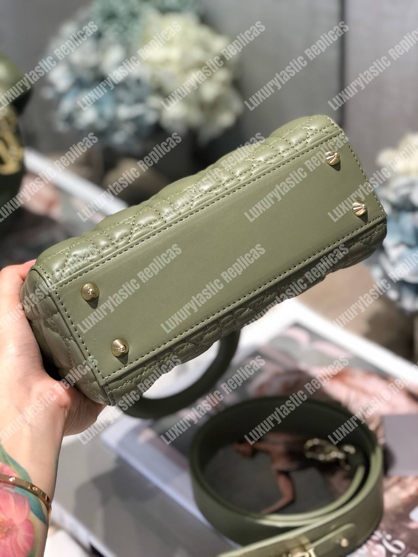 lady D*or medium bag green