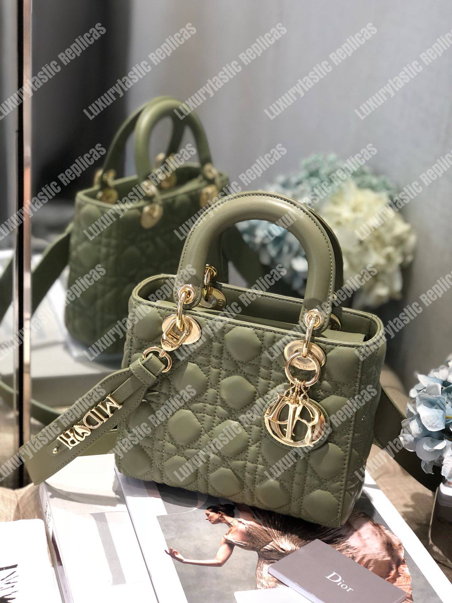lady D*or medium bag green
