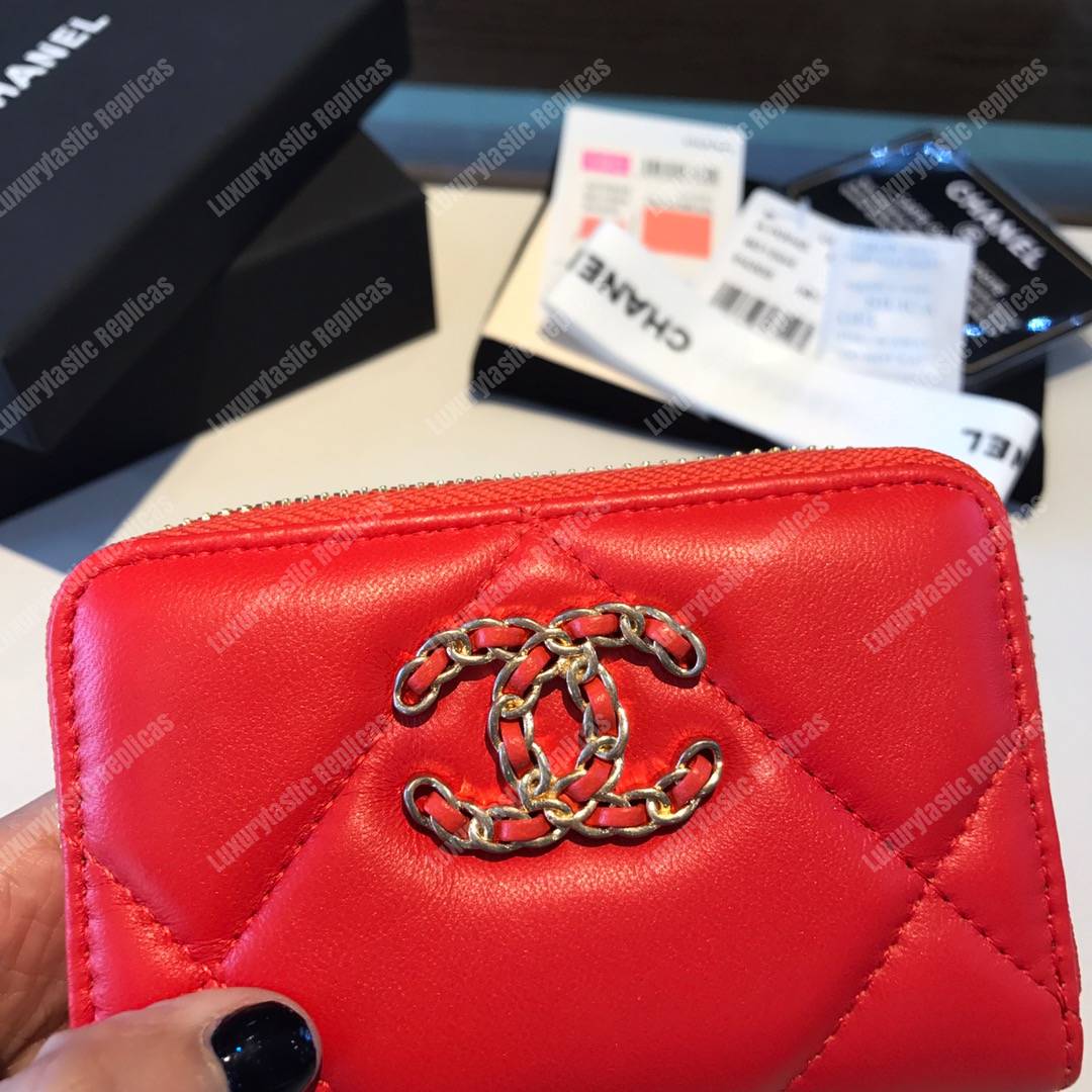 Ch*el 19 zipped coin purse red
