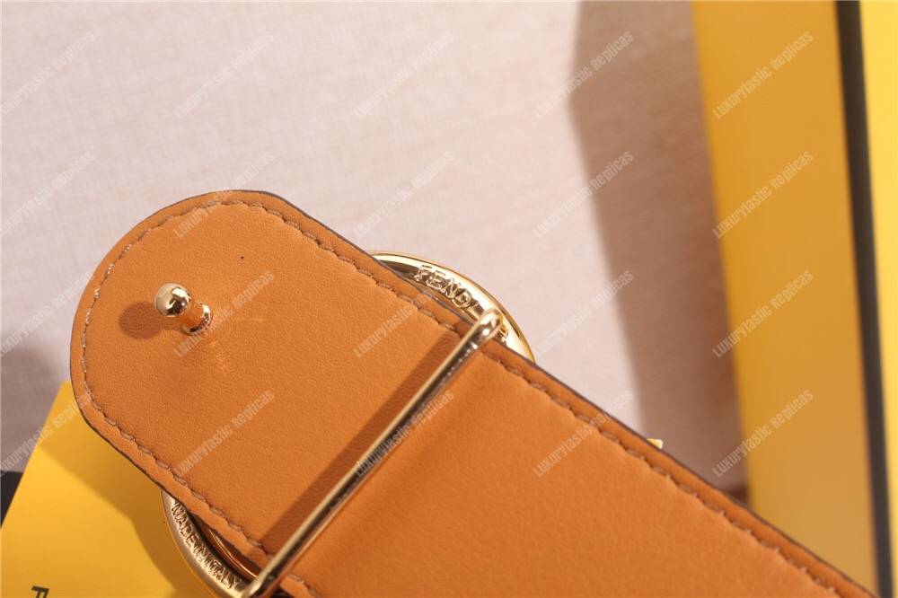 F**di white/caramel leather belt