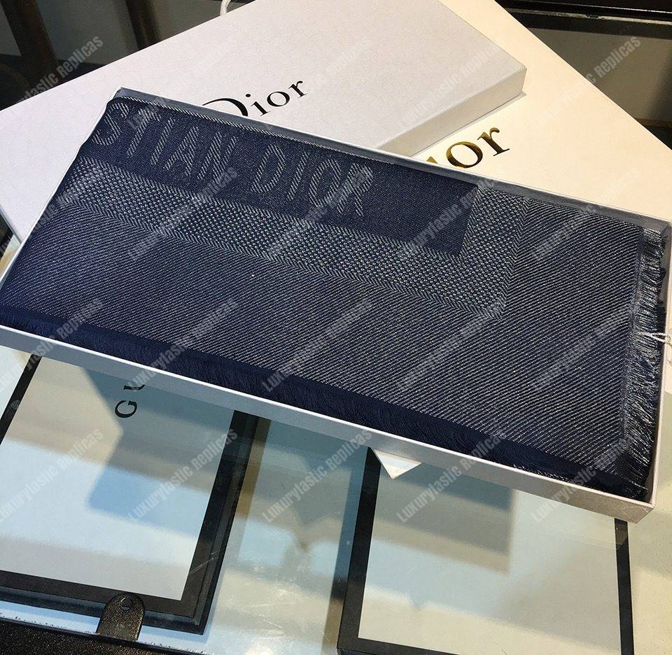CD Oblique 140 Stole Blue