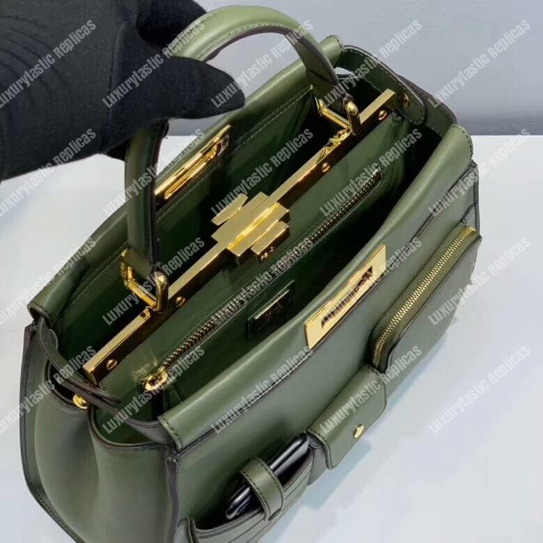 F**di peekaboo iconic medium green leather bag