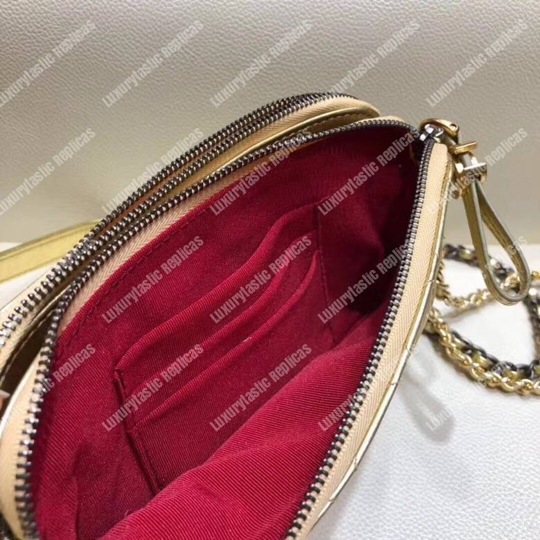 Ch*el clutch with chain diamond metallic