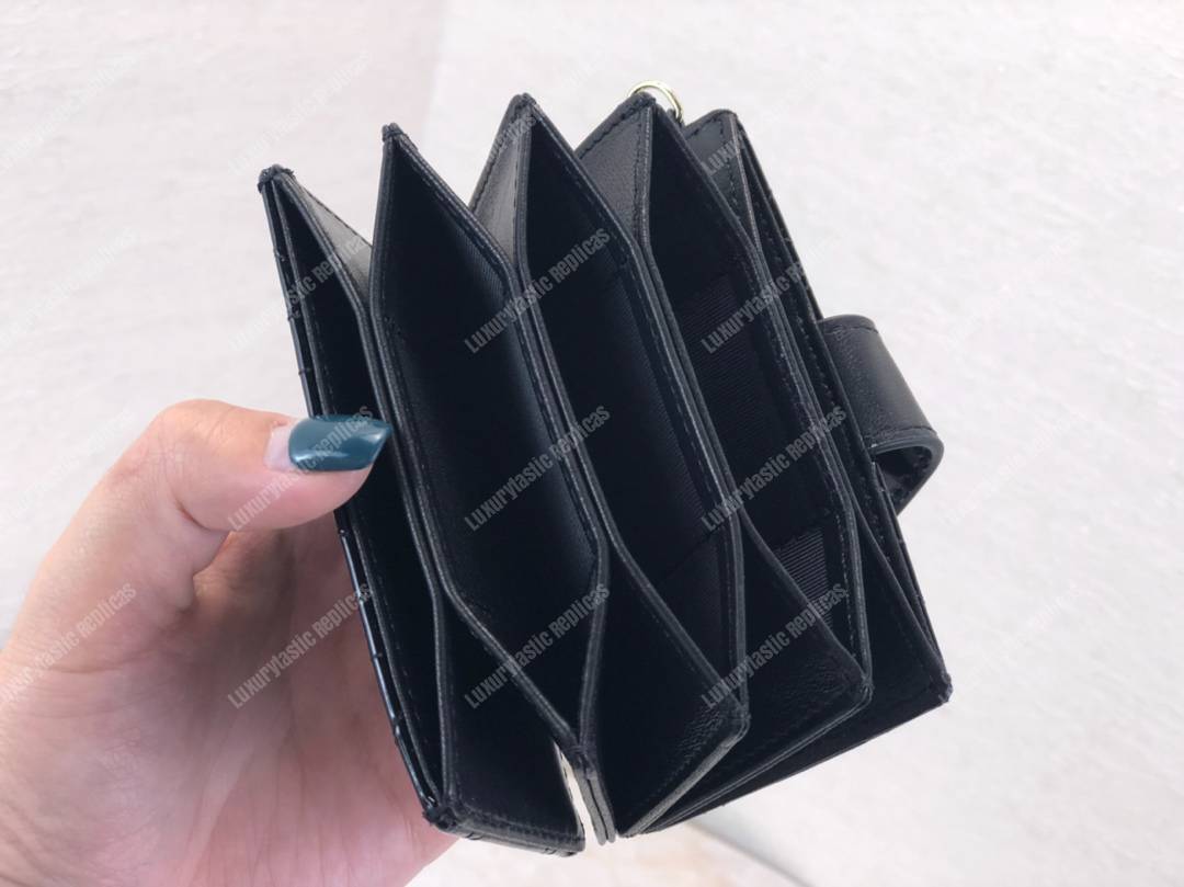 lady D*or calfskin card holder black