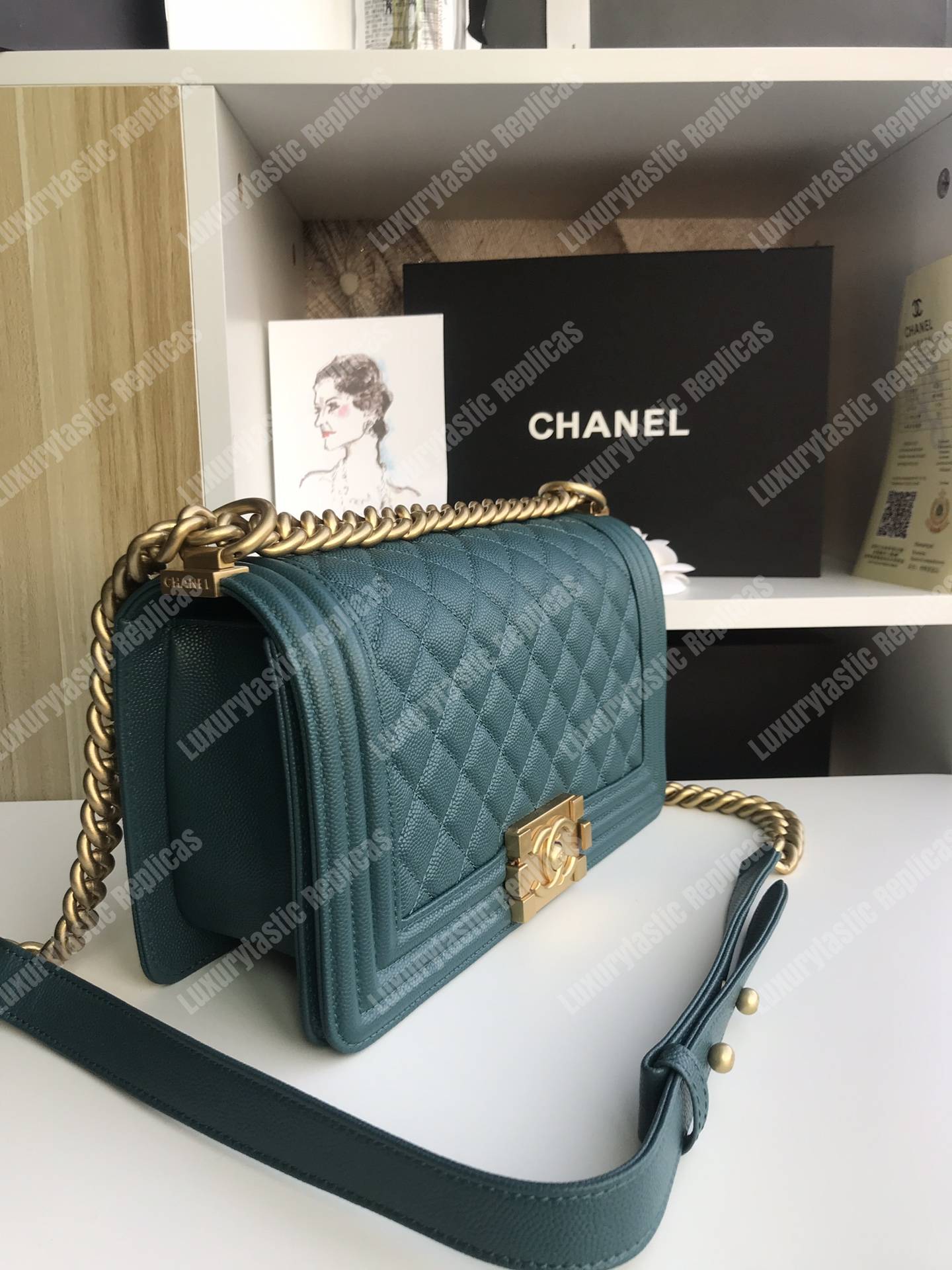Ch*el boy medium handbag vert