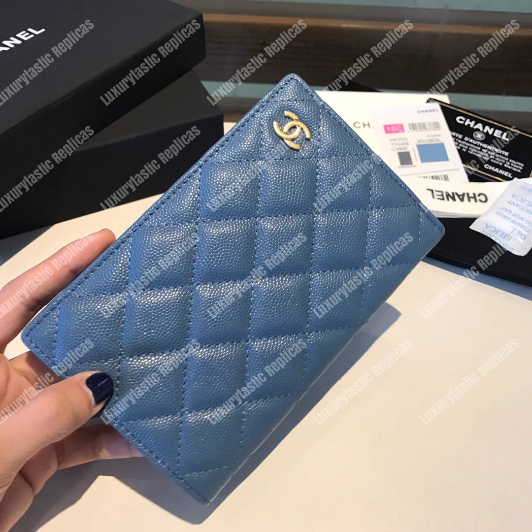 Classic Passport Holder Caviar Leather Blue