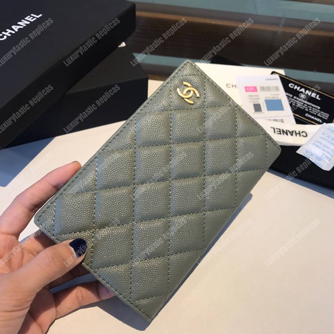 Classic Passport Holder Caviar Leather Greenish Gray