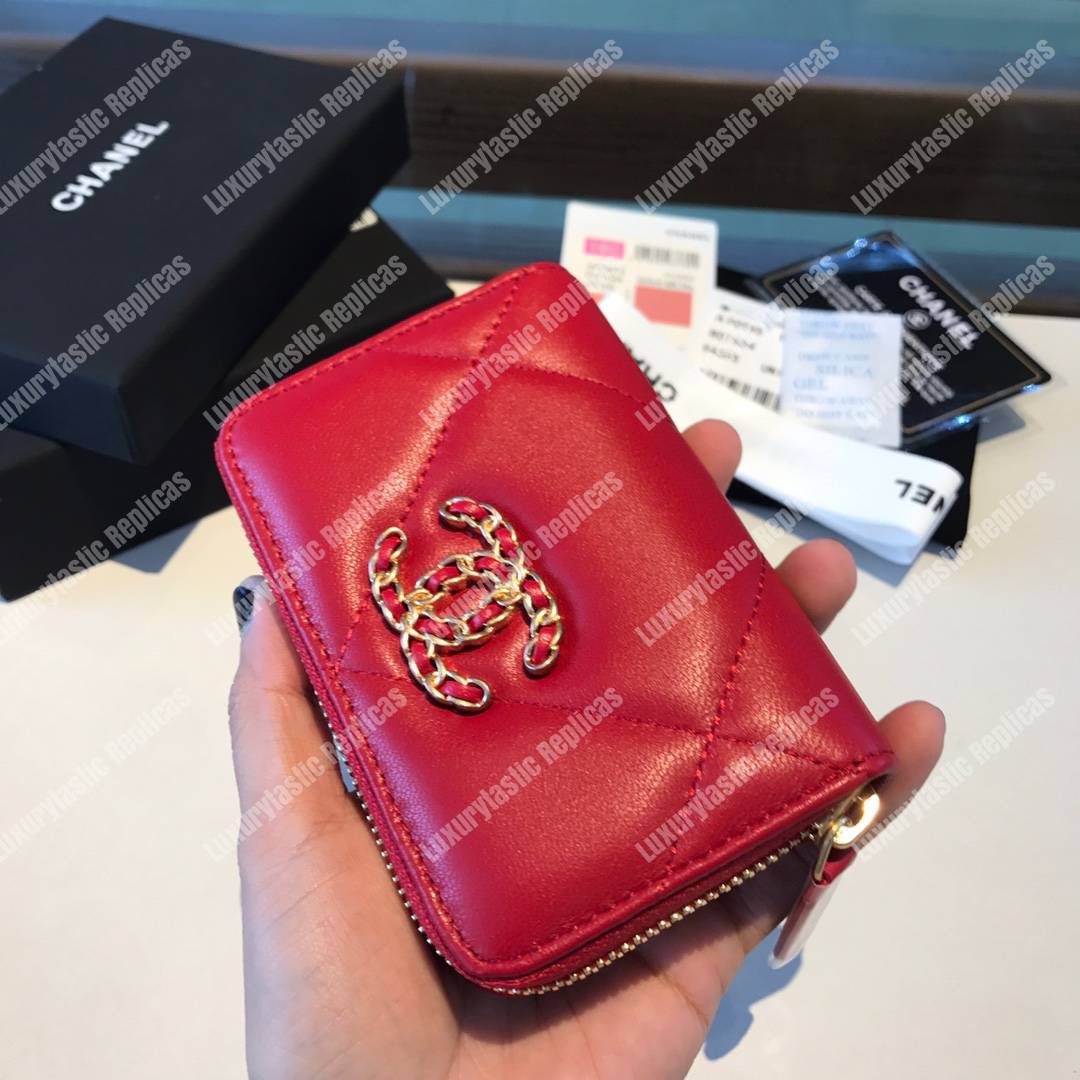 Ch*el 19 zipped coin purse scarlet