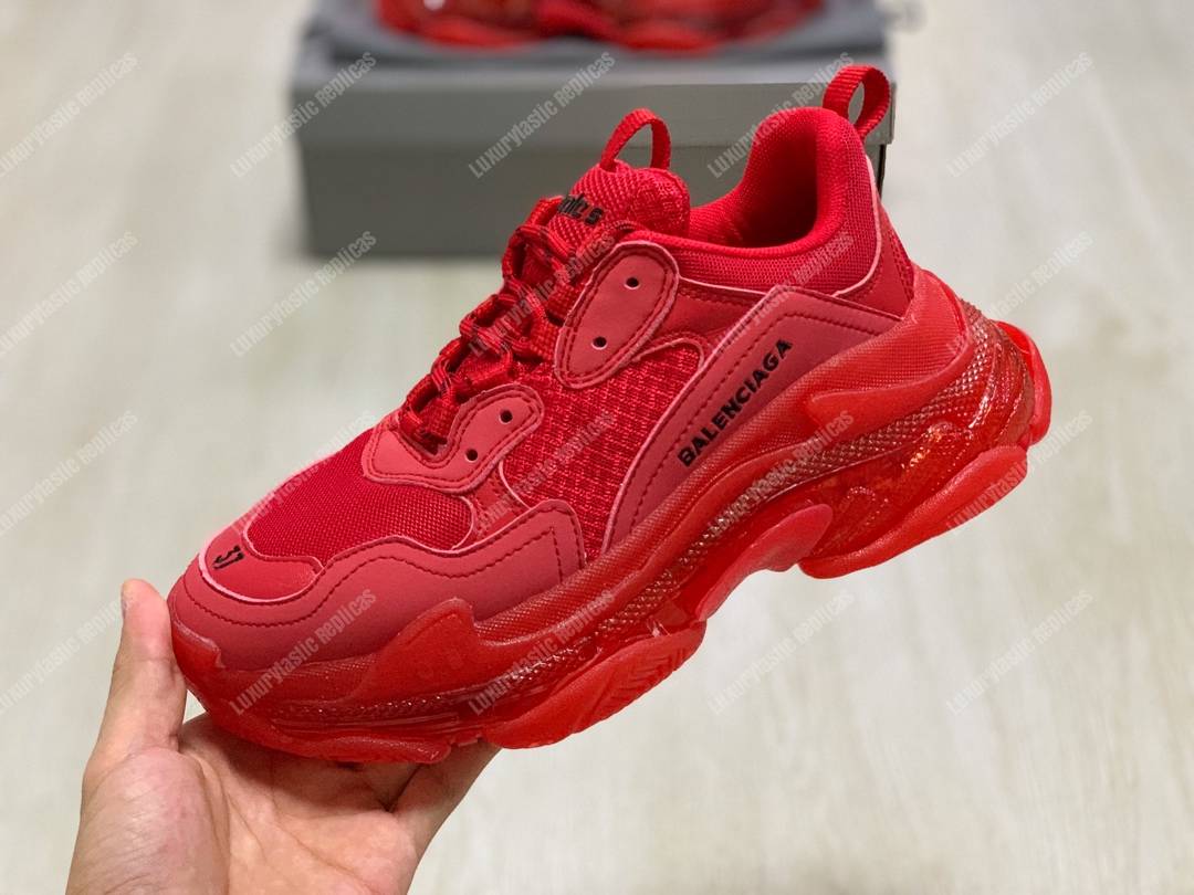 Ba*len*cia*ga triple s clear sole red