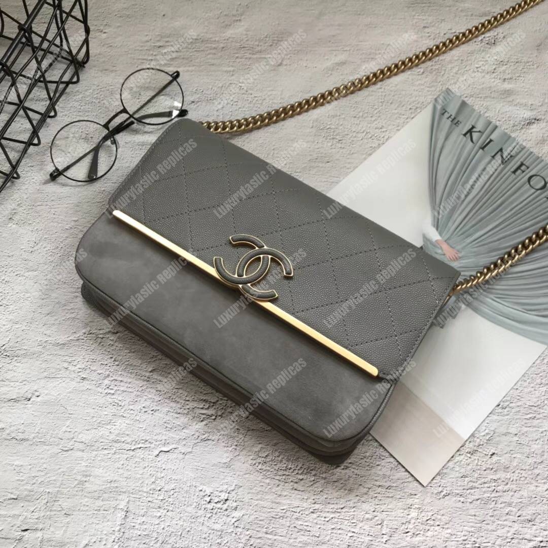 Ch*el classic flap bag grey