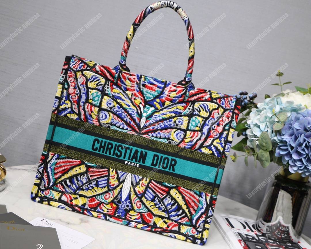 D*or book tote bag multicolored embroidered butterfly 2018