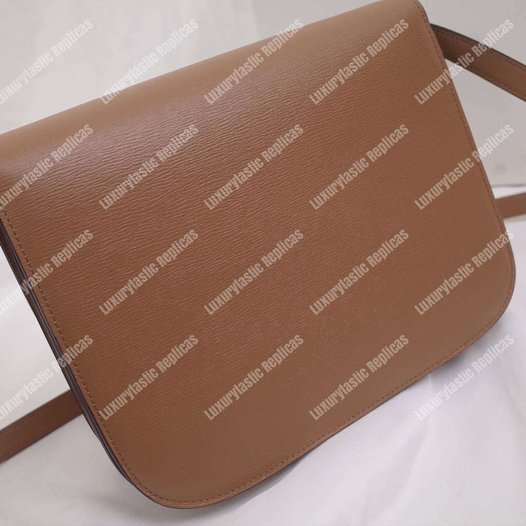 Ce**e medium classic bag in box calfskin camel