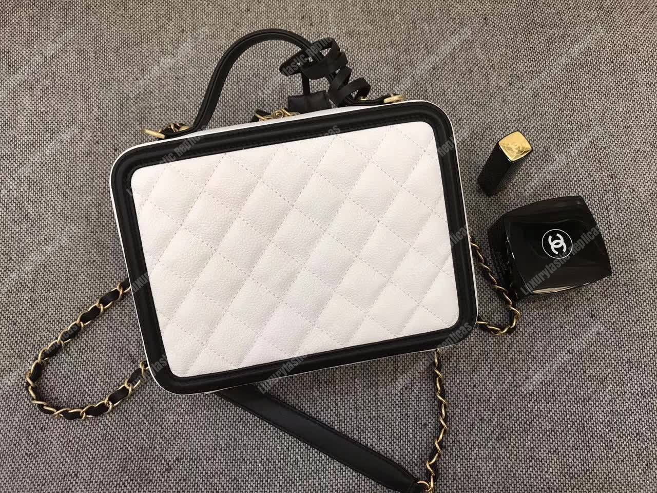 Ch*el vanity case white