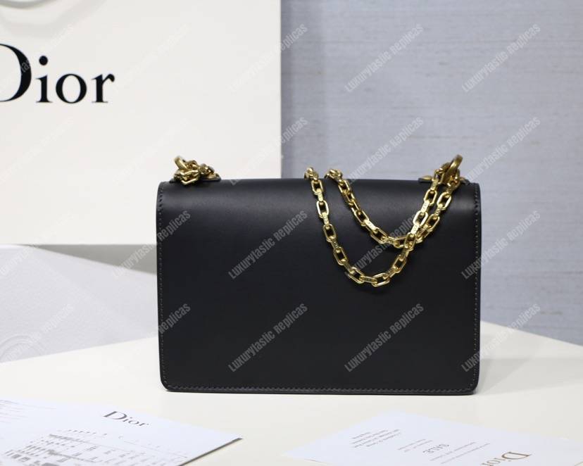 j’aD*or calfskin flap bag black