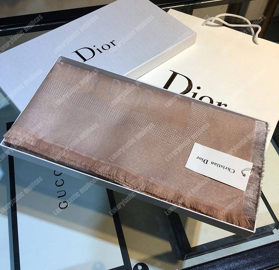 CD Oblique 140 Stole Beige