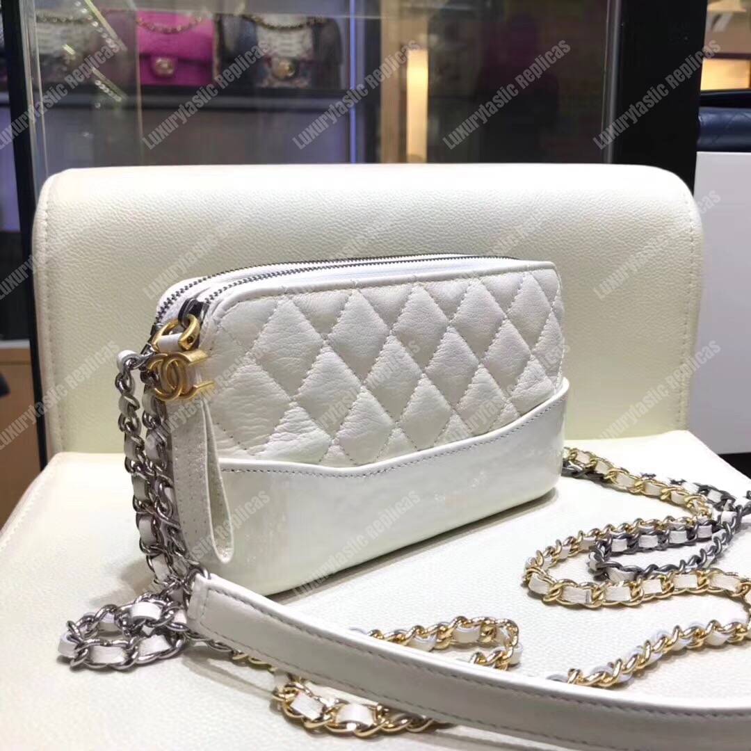 Ch*el clutch with chain white