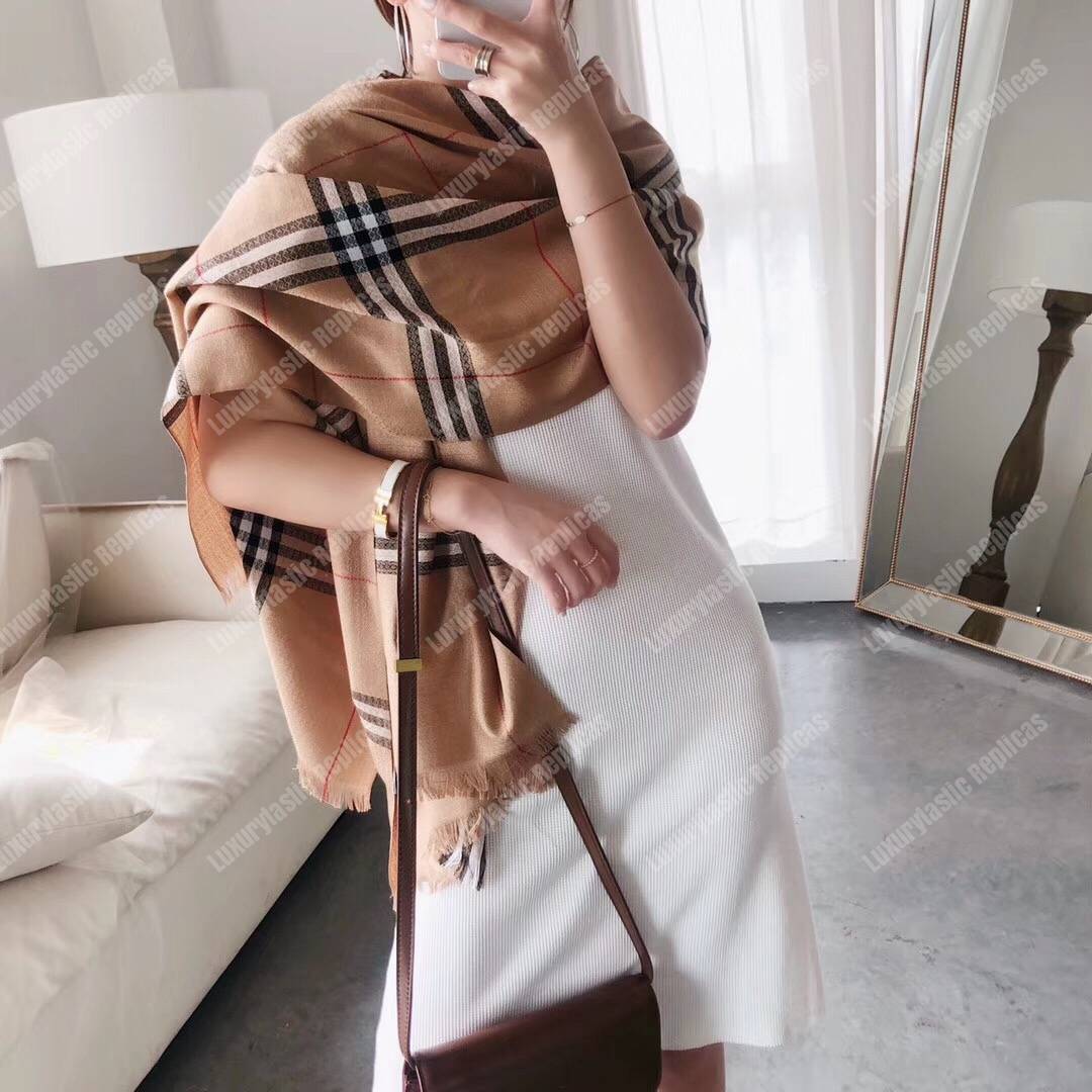 B**rry check cashmere scarf archive beige